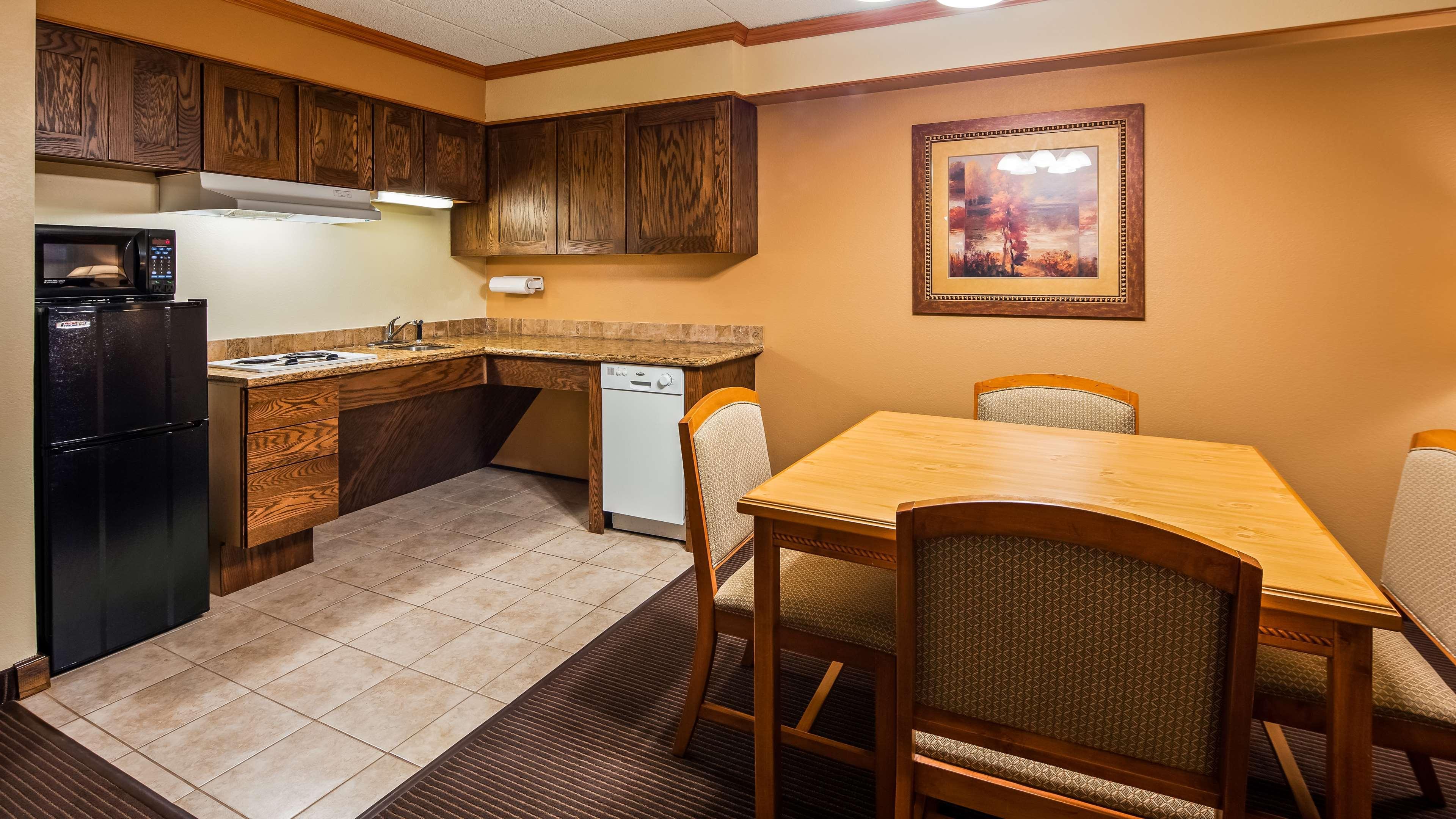 Best Western Plus Sidney Lodge מראה חיצוני תמונה