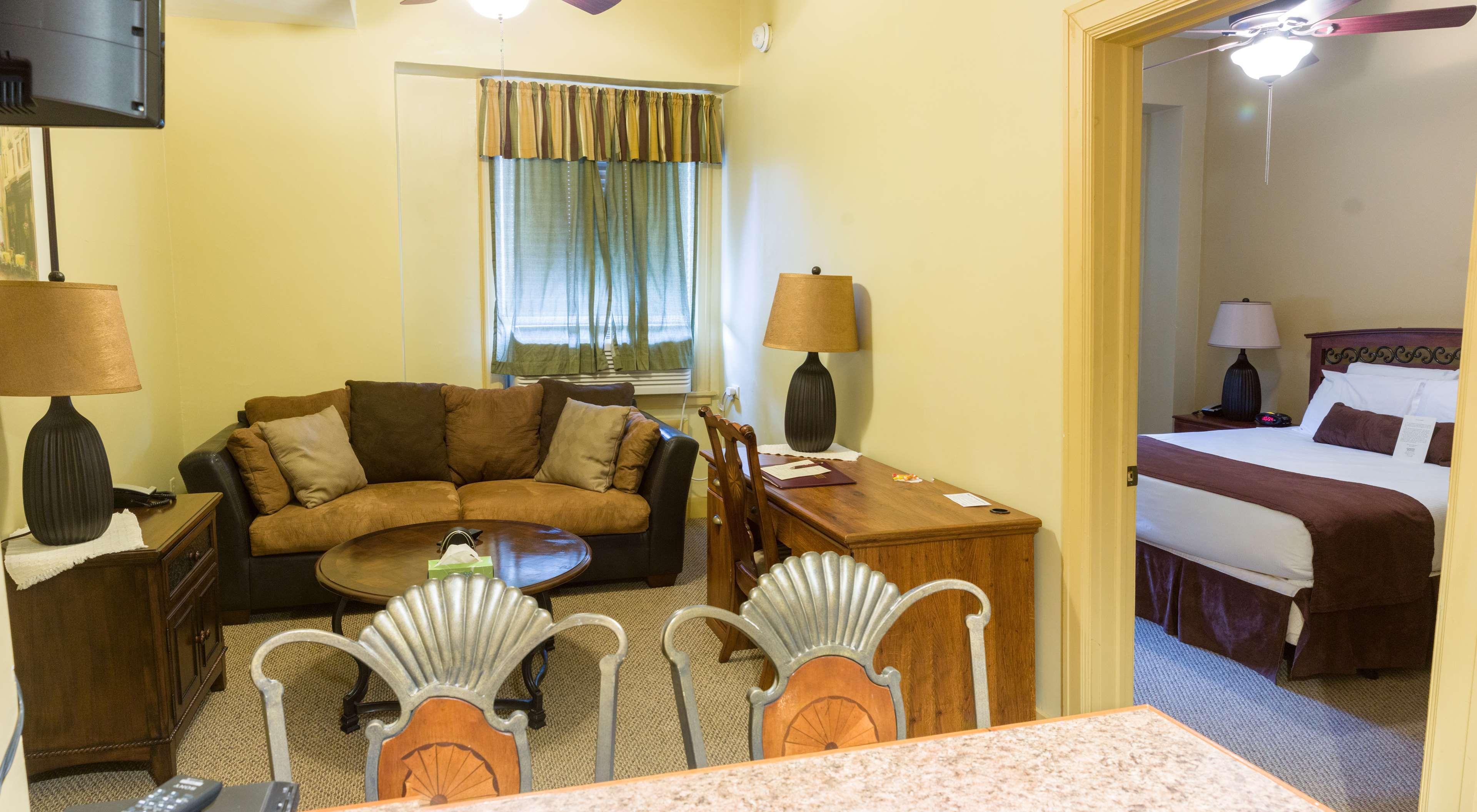Best Western Plus Sidney Lodge מראה חיצוני תמונה