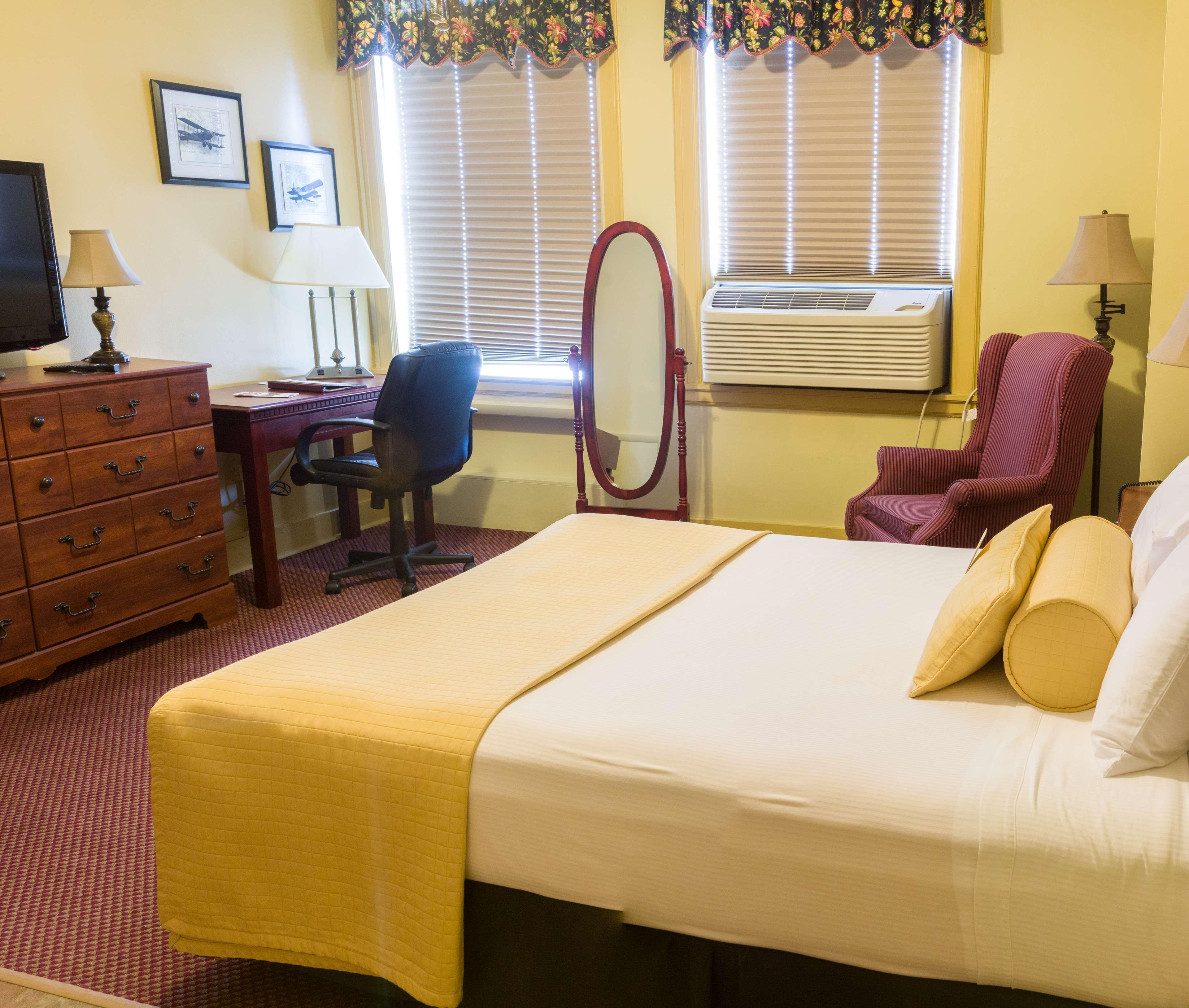 Best Western Plus Sidney Lodge מראה חיצוני תמונה
